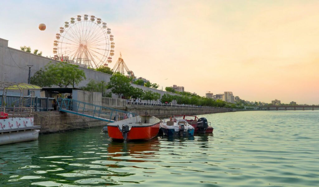 Kankaria-Lake-&-Sabarmati-Riverfront , gujarat somnath dwarka